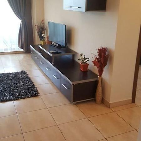 Nick Apartments Mamaia Buitenkant foto